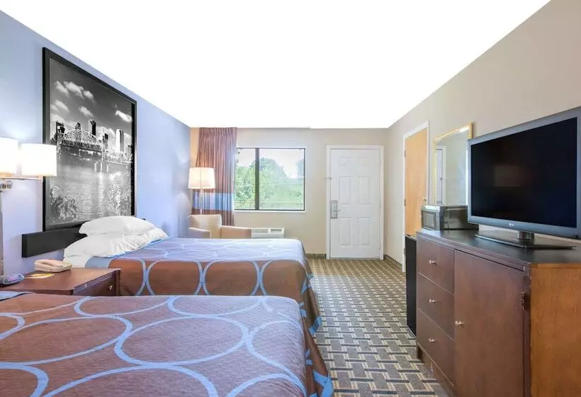 מוטל Super 8 By Wyndham Brinkley