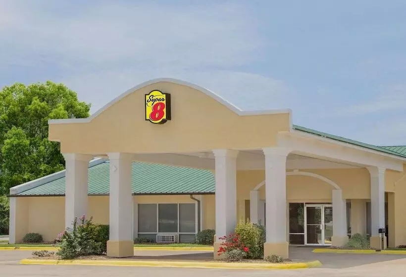 מוטל Super 8 By Wyndham Brinkley