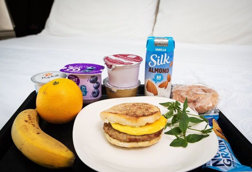 Staybridge Suites Buffalo Amherst, An Ihg