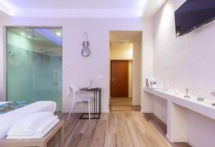 Majatalo La Romantica Camere E Wellness