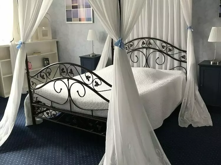 Aamiaismajoitus (B&B) Les Jardins D Aïka