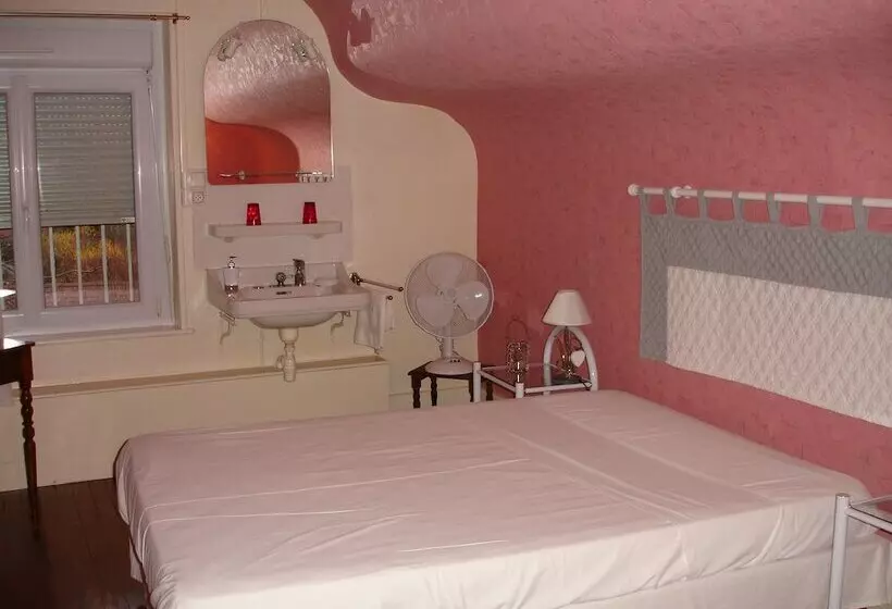 Aamiaismajoitus (B&B) Les Jardins D Aïka