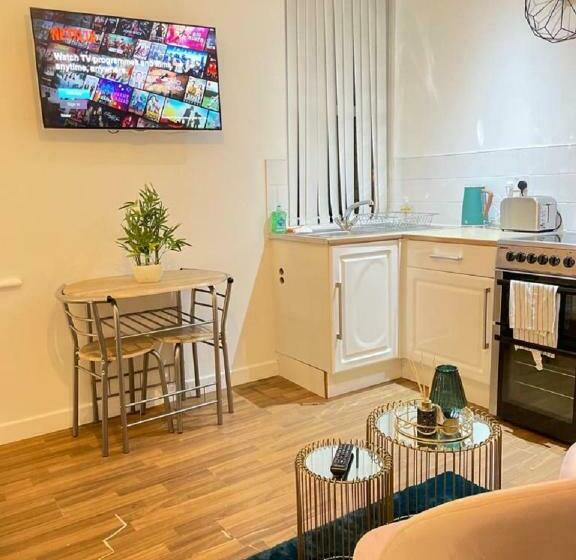 Citynights Studios With Free Parking