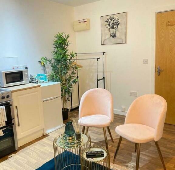 Citynights Studios With Free Parking