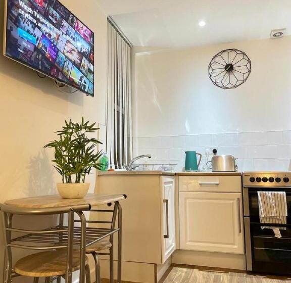 Citynights Studios With Free Parking