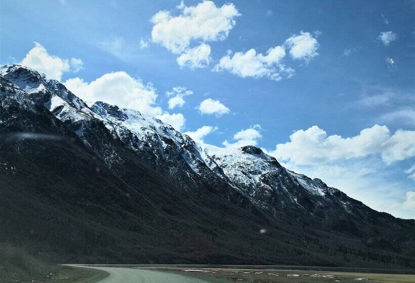 Cozy Corner Motel & Restaurant