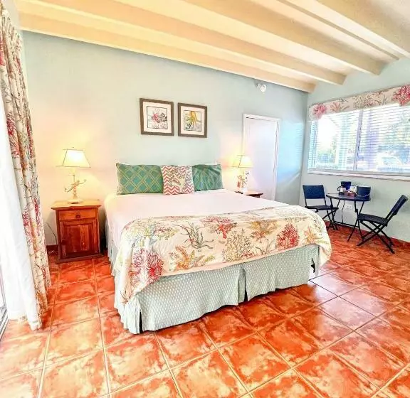 Hotelli The Ocean View Inn