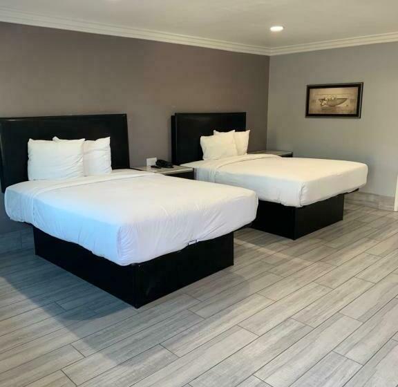 Отель Willow Tree Inn & Suites