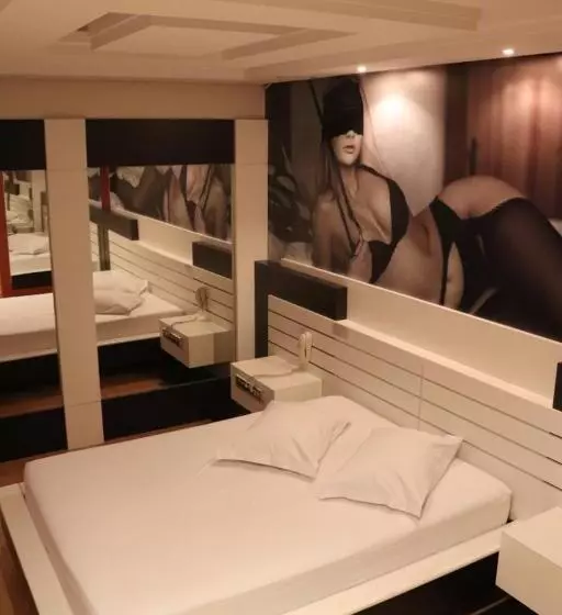 Motel Chevalier