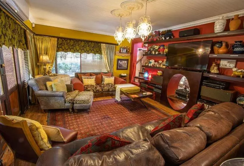 Majatalo The Tuscan Garden