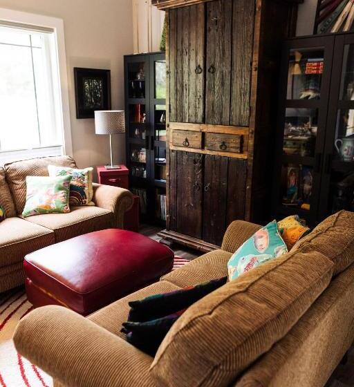 The New Brunswick Bed And Breakfast