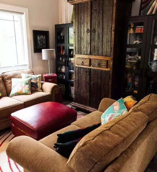 The New Brunswick Bed And Breakfast