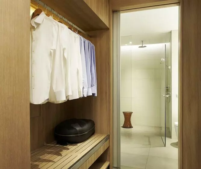 Dorsett Changi City Singapore