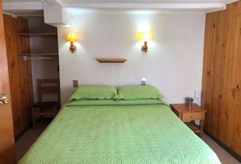 هتل Ancud Petit Hostal