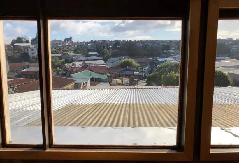 هتل Ancud Petit Hostal