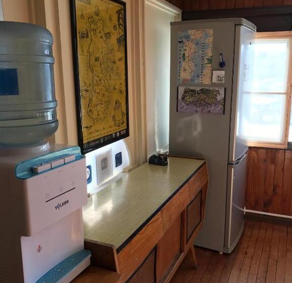 هتل Ancud Petit Hostal