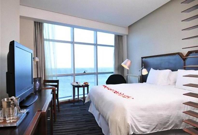 هتل Dreams Del Estrecho