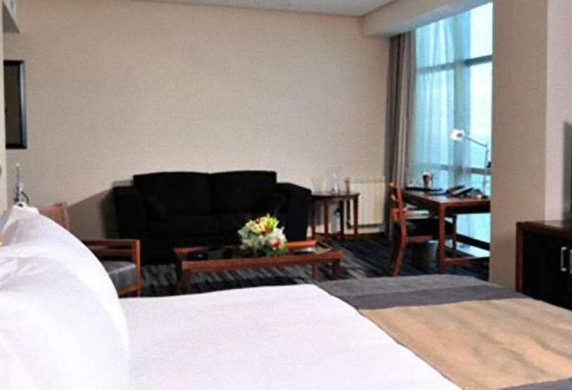 هتل Dreams Del Estrecho