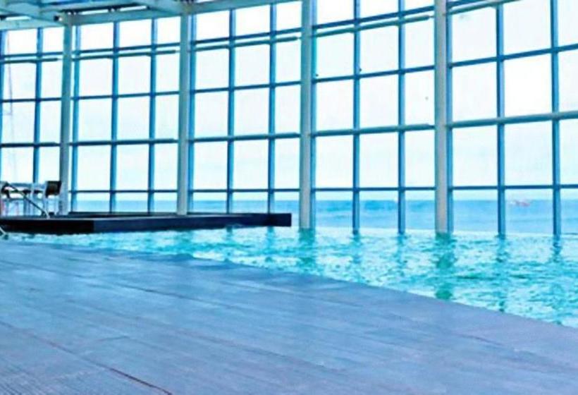 هتل Dreams Del Estrecho