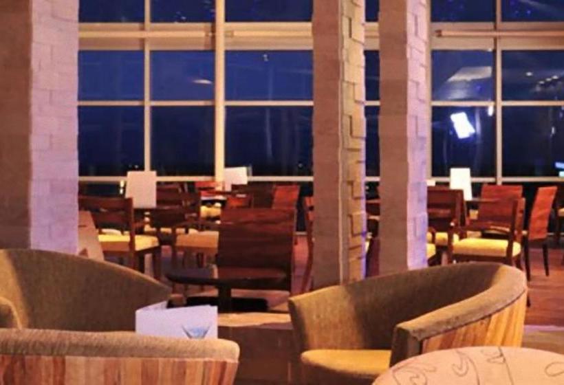 هتل Dreams Del Estrecho