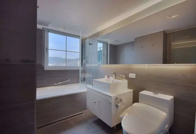 Forward Hotel Taipei Nangang