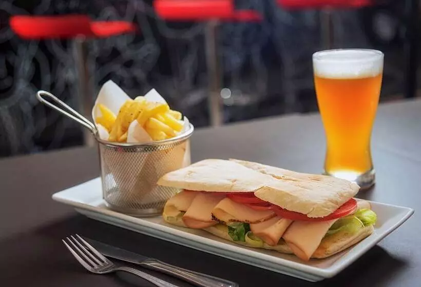 هتل Ibis Valparaiso