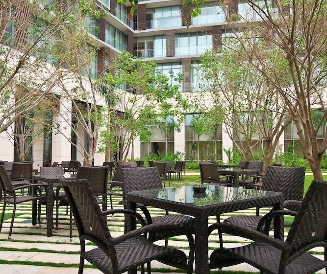 Kempinski Hotel Gold Coast City