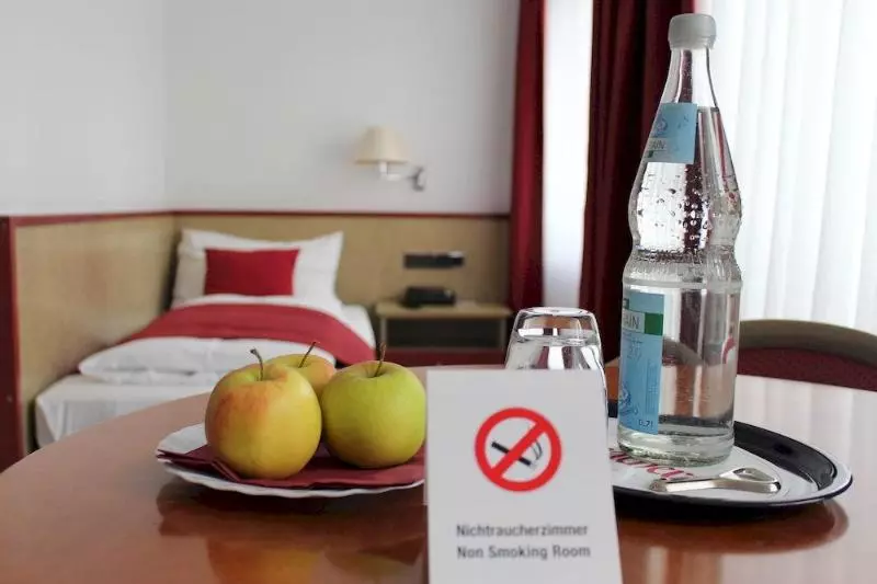 酒店 Leomar Flatrate