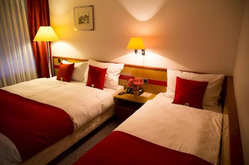 酒店 Leomar Flatrate