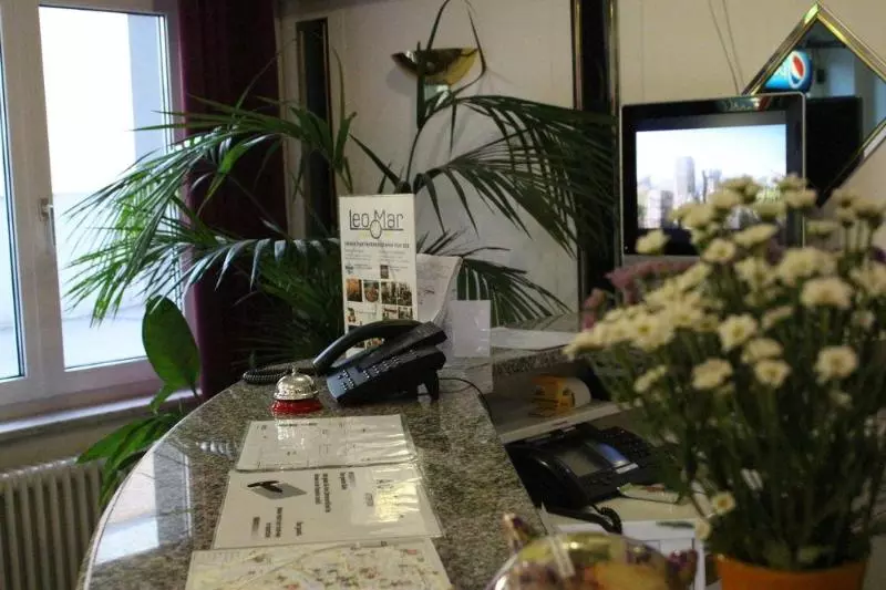 酒店 Leomar Flatrate