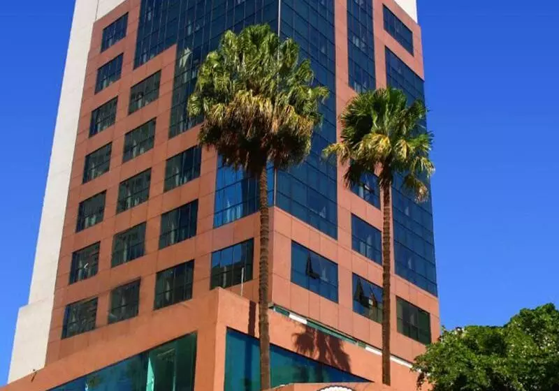 Leques Brasil Hotel Escola