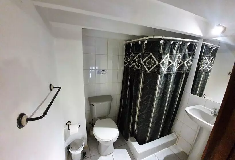 Hotelli Maki Hostels & Suites Valparaiso