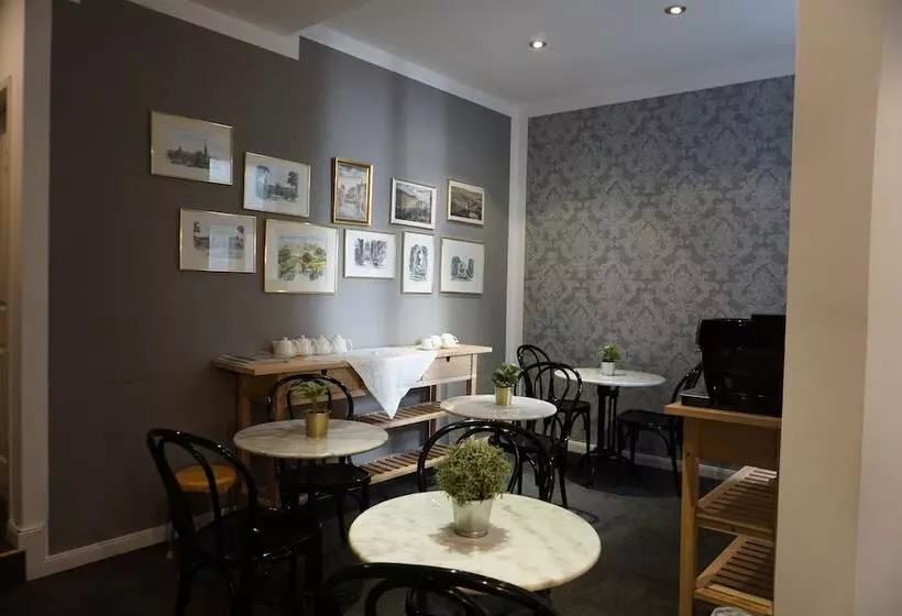 هتل Pension Lumes Self Check In