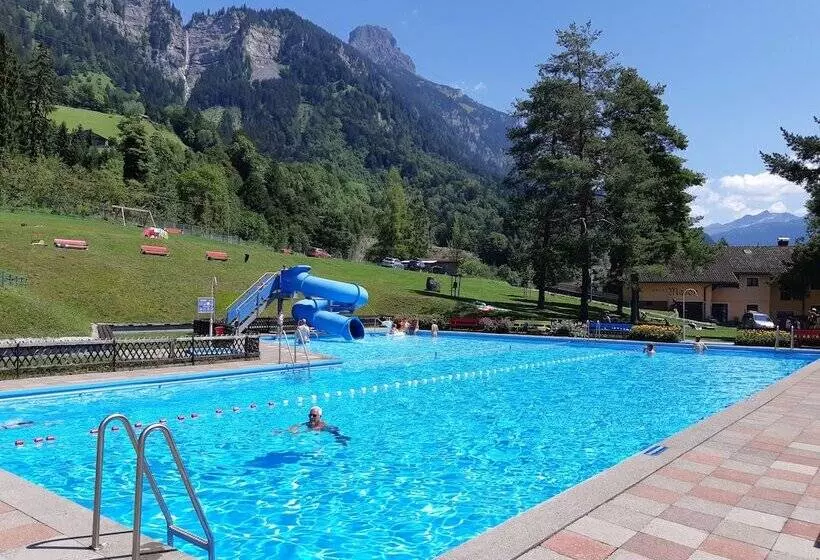 Отель Walch S Camping & Landhaus