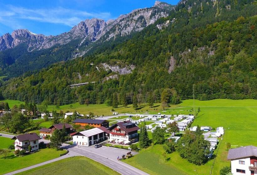 Отель Walch S Camping & Landhaus