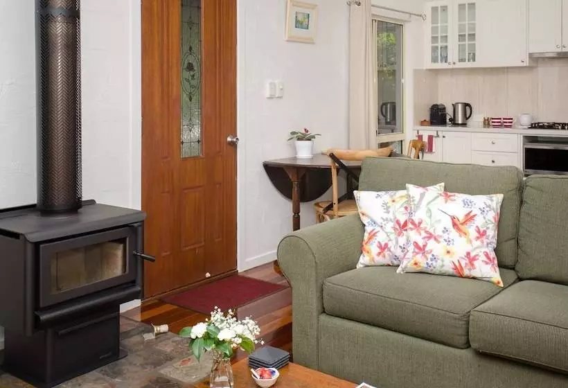 Kidd Street Cottages