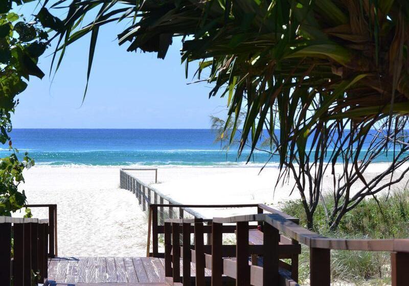 La Costa Beachside Motel