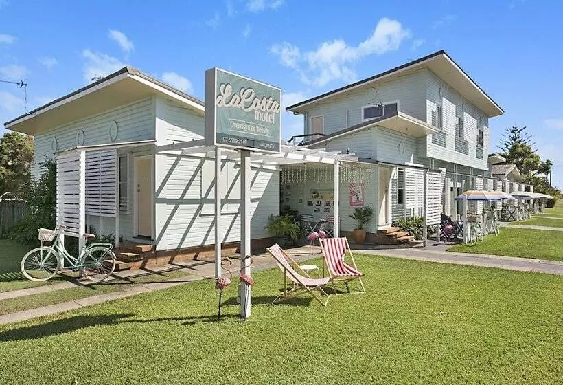 La Costa Beachside Motel