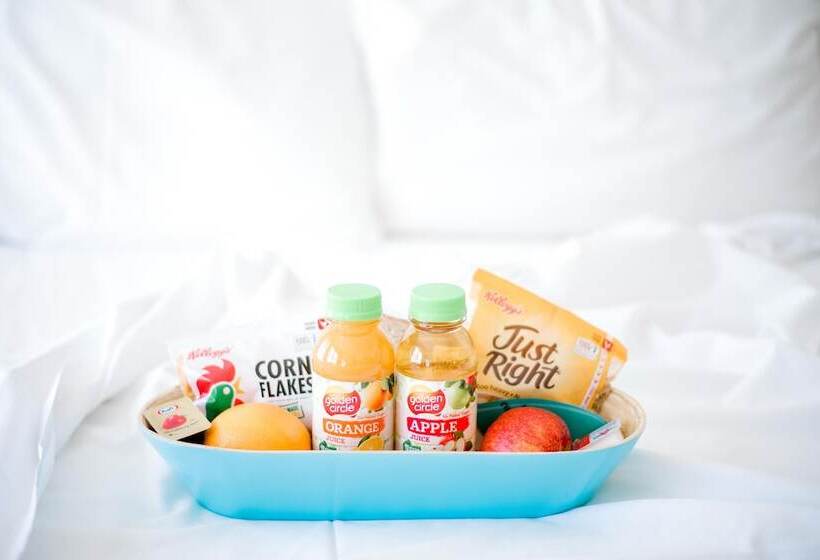 La Costa Beachside Motel