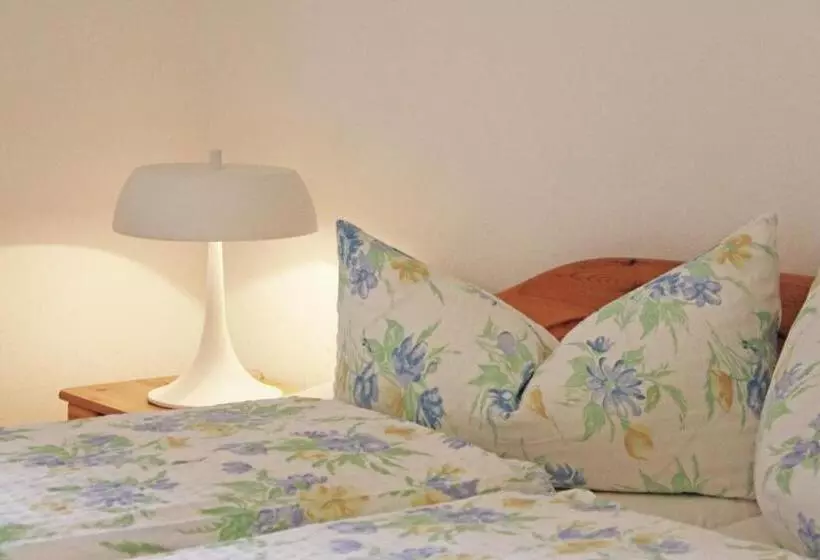 Pension Stoi Budget Guesthouse