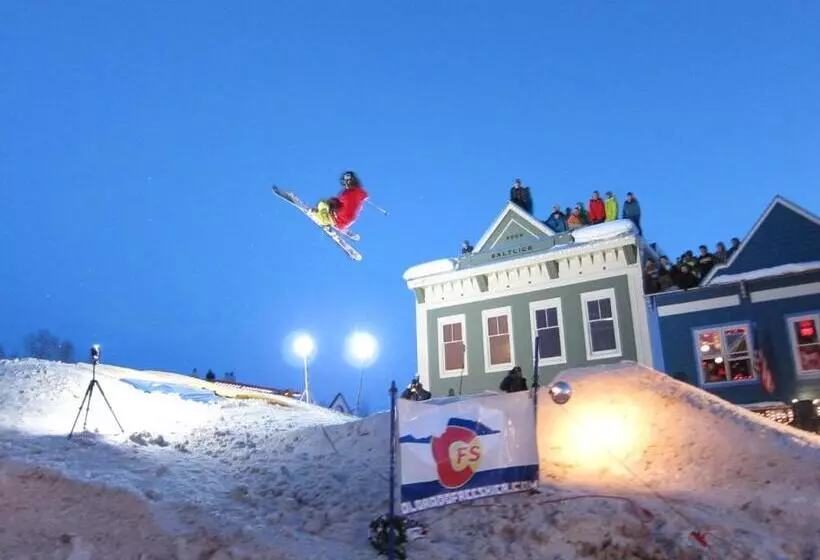 Purple Mountain Bed & Breakfast & Spa