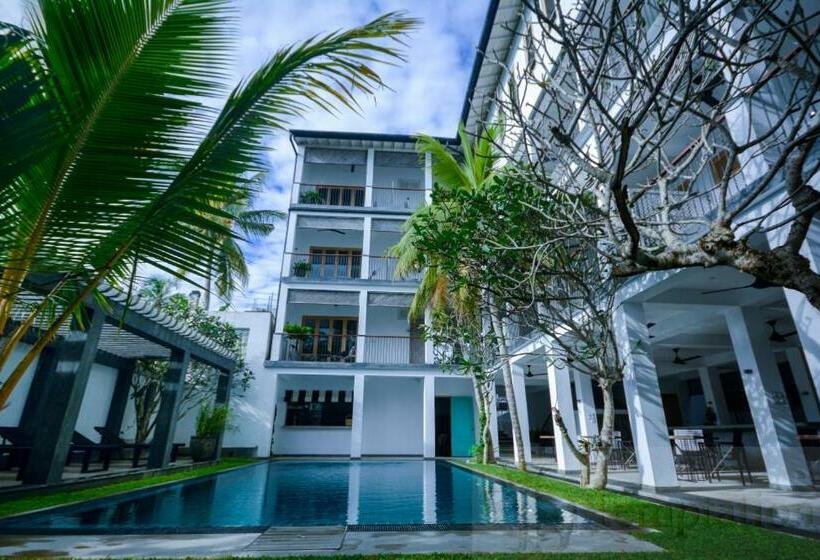 Отель Temptation