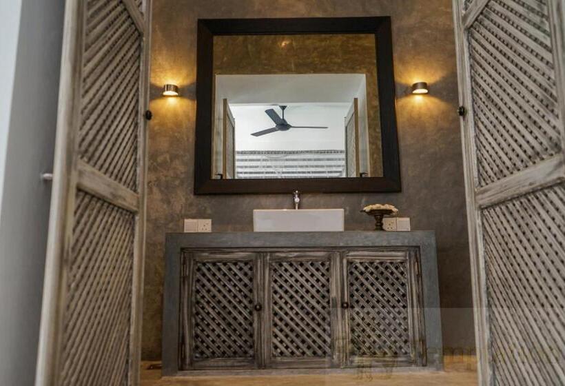 Отель Temptation