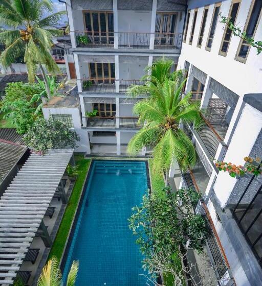 Отель Temptation