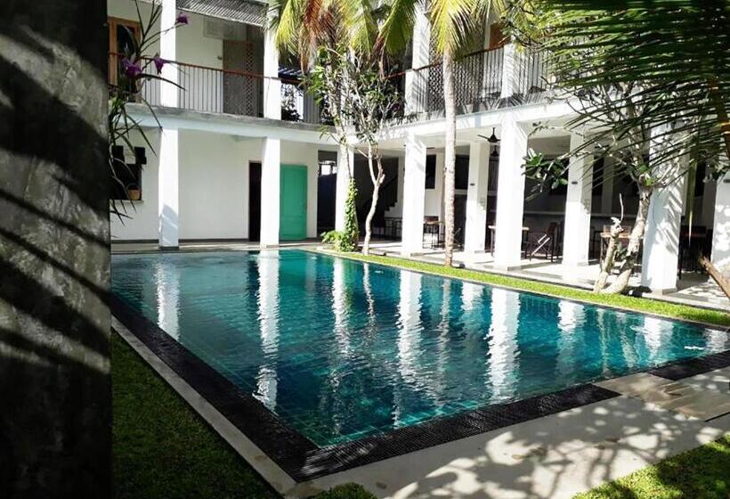 Отель Temptation