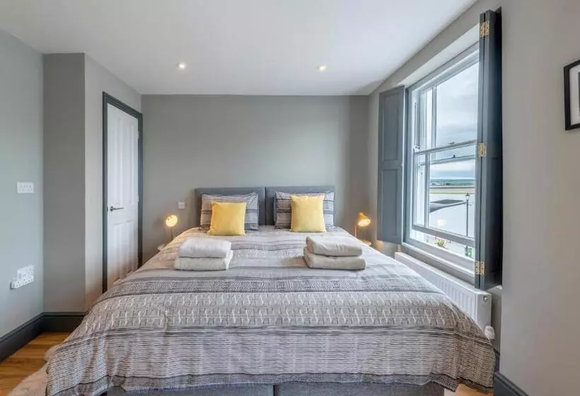 Majatalo Sailors Rest