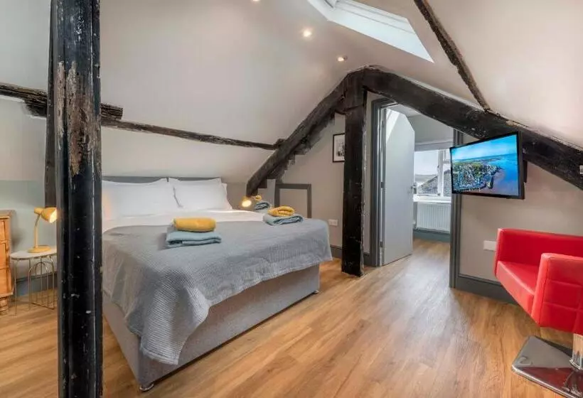 Majatalo Sailors Rest