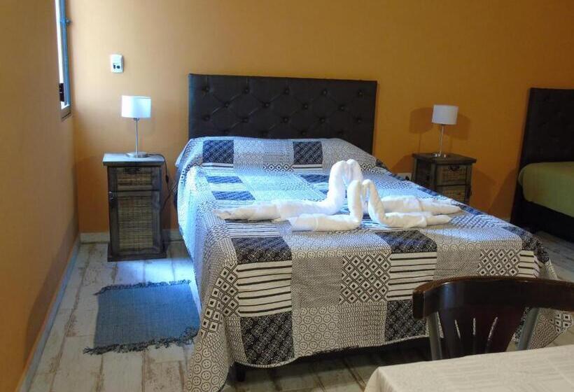 הוסטל Bella Luna Posada & Suite