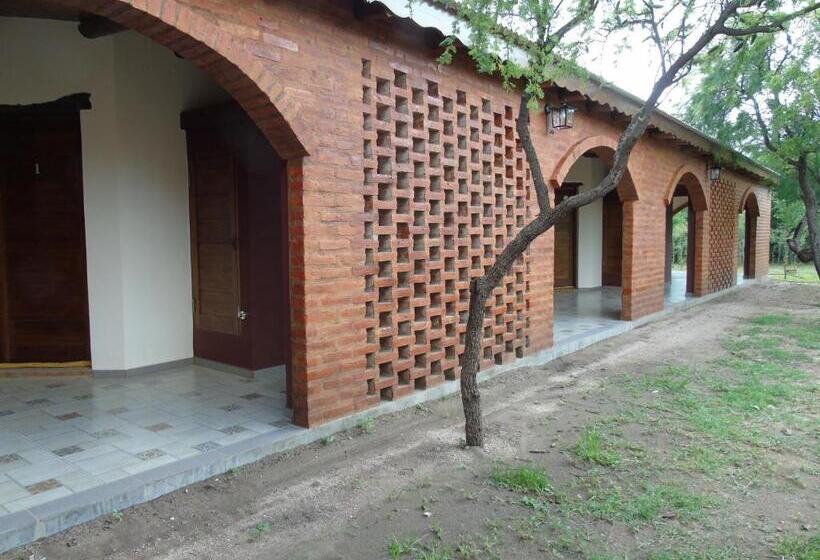 הוסטל Bella Luna Posada & Suite