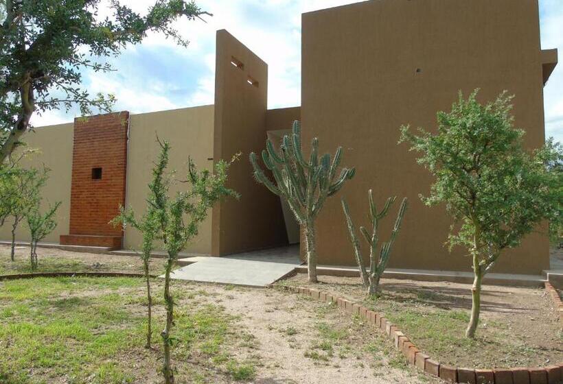 הוסטל Bella Luna Posada & Suite